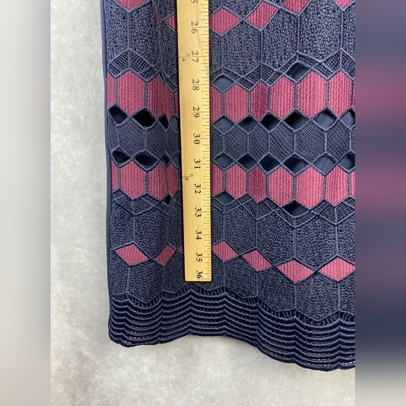 Calvin Klein Cream Crochet Lace Sheath Dress office career Zip Size 10 - Picture 8 of 11